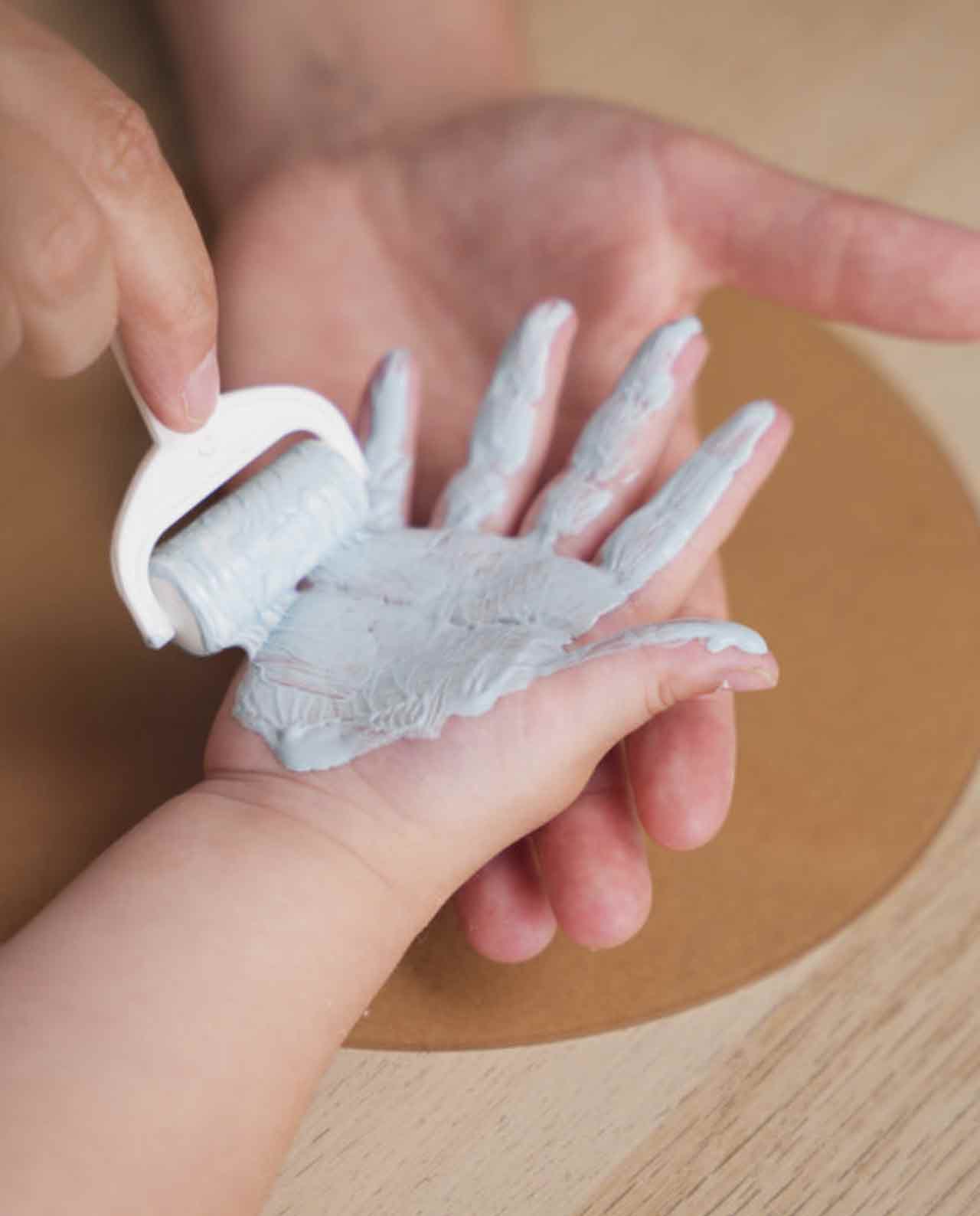 CAJA DE COLORES FAMILIARES - Imagen 3