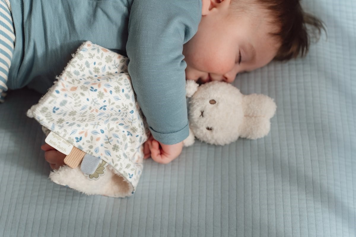 Doudou Miffy Lucky Leaves - Imagen 4